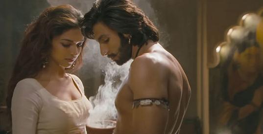 Deepika Ranveer in Ram Leela