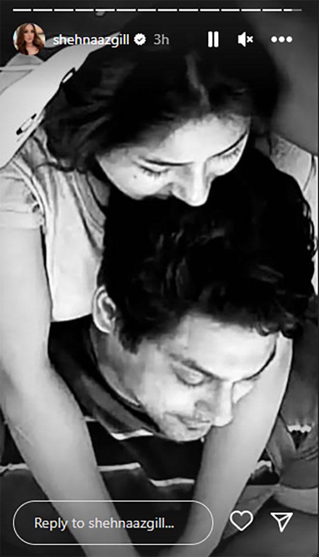 Shehnaaz Remember Sidharth Shukla