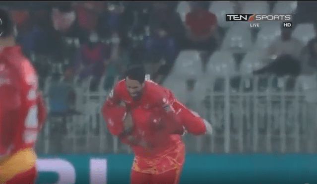 Azam Khan Throws Hasan Ali Video