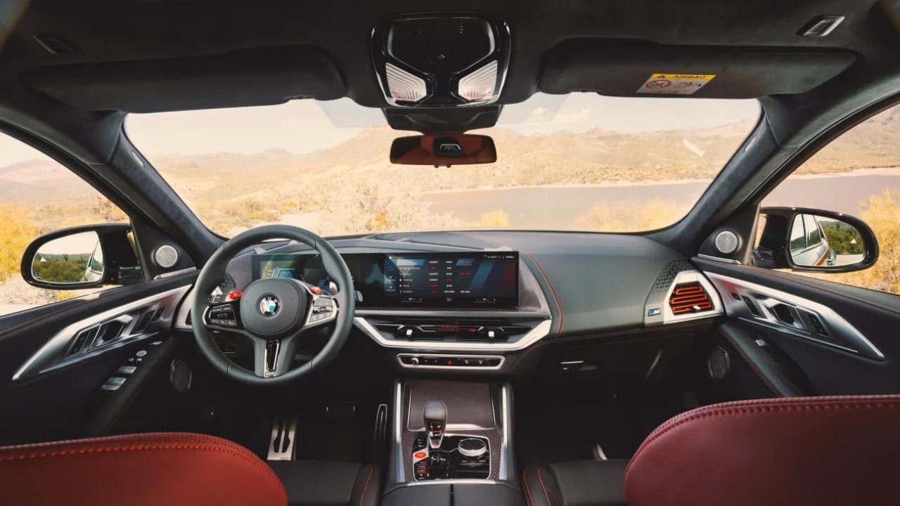 BMW XM Label Red Dashboard